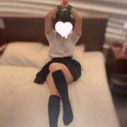 ヒメ日記 2025/11/22 16:26 投稿 上村　かりん 妄想する女学生たち 梅田校