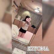 きよな 出勤してます🩷 京都出張メンズエステChou Chou（シュシュ)