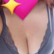 ヒメ日記 2025/03/23 08:39 投稿 ひなの 白い巨乳