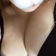 ヒメ日記 2025/12/04 12:29 投稿 ひなの 白い巨乳