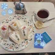 ヒメ日記 2025/12/29 08:26 投稿 山口 萌 プルプルオフィスディーバ