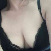 本郷つかさ 本日上野ルームです☺️ ワイフコレクション