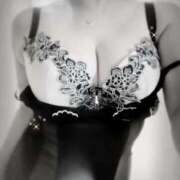 ヒメ日記 2025/12/14 23:08 投稿 まりえ 花の都～人妻の都～ 延岡店