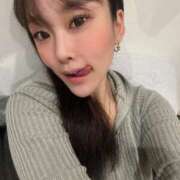 ヒメ日記 2025/06/04 09:09 投稿 挟まれるしかないでしょ？『ぷー』 ESSENCE