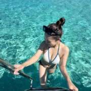 ヒメ日記 2025/08/19 11:41 投稿 挟まれるしかないでしょ？『ぷー』 ESSENCE