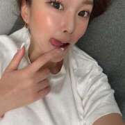 ヒメ日記 2025/08/28 07:41 投稿 挟まれるしかないでしょ？『ぷー』 ESSENCE