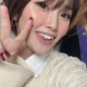 ヒメ日記 2025/10/22 08:12 投稿 挟まれるしかないでしょ？『ぷー』 ESSENCE