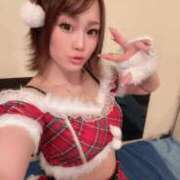 ヒメ日記 2025/12/21 15:08 投稿 挟まれるしかないでしょ？『ぷー』 ESSENCE