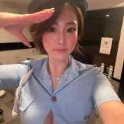 ヒメ日記 2025/12/27 15:40 投稿 挟まれるしかないでしょ？『ぷー』 ESSENCE