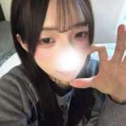 もも姫 ペカッ‼️😹 I know すい～つ 生クリームpie