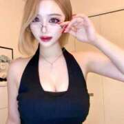 もも 🩵11月もありがとう🩵 RED BERYL～レッドベリル～