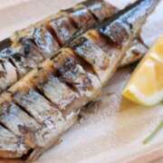 ヒメ日記 2025/11/28 08:26 投稿 なお エクレア