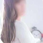 ヒメ日記 2025/11/28 21:51 投稿 なお エクレア