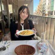 ヒメ日記 2026/05/09 13:00 投稿 Mikuri LUXURY（ラグジュアリー）