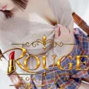 えま 翼が紅い色に🪽❤️！？ Rouge（ルージュ）