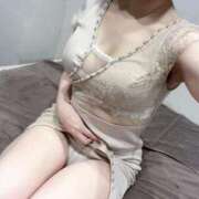 ヒメ日記 2025/11/17 08:18 投稿 ふゆ Blue Moon