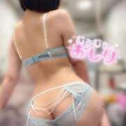 ふゆ 好評おちり🍑 Blue Moon