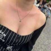 ヒメ日記 2026/04/27 09:57 投稿 小花衣ある 全裸革命orおもいっきり痴漢電車