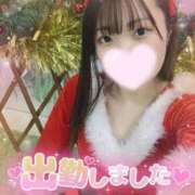 ヒメ日記 2024/12/25 09:42 投稿 秋元まりさ 全裸美女からのカゲキな誘惑