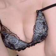 ヒメ日記 2025/06/25 12:21 投稿 まりさ 紳士な僕はふんわり彼女の調教師