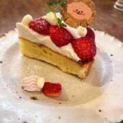 さとみ 出勤日♡ 池袋人妻アデージョ