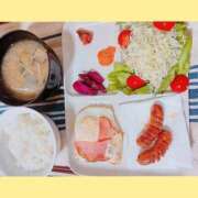 ヒメ日記 2025/10/18 16:55 投稿 藍井おとみ コウテイ