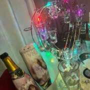 ヒメ日記 2024/12/20 13:27 投稿 せな 彼女の部屋本店