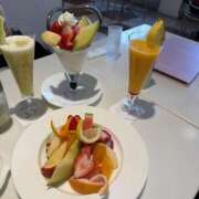 ヒメ日記 2025/12/18 01:01 投稿 サラ マテリアル