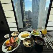 ヒメ日記 2025/12/18 03:01 投稿 サラ マテリアル