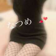 なつめ ほぐす❤️🤍 マイクロビキニSPA TOKYO新宿