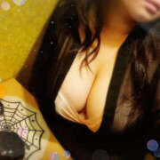 ヒメ日記 2025/10/31 16:30 投稿 ちさと ぼいんWORK