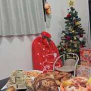 ゆいら ✧*｡🎄𝐌𝐞𝐫𝐫𝐲𝐂𝐡𝐫𝐢𝐬𝐭𝐦𝐚𝐬🎄✧*｡ 日本橋・谷九サンキュー