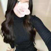 えれな 🖤 Blue Lagoon(ブルーラグーン)