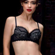 サファイヤ あそんでくれたらうれしいです., ブルームーン青い月