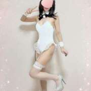 湊(みなと) 🤍🩵ホワイトバニー🩵🤍 八王子人妻城