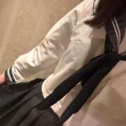 ゆずき 出勤してます🐈 制服向上委員会