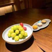 鈴蘭 愛真 11月も😘 マダム麗奈大阪