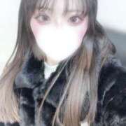 なつな 出勤です🙆‍♀️ ゆるふわKISS