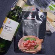 ヒメ日記 2025/12/17 13:09 投稿 こと sweet kiss