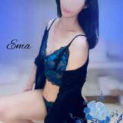 水瀬えま 開運日✨ マダムと紳士