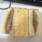 ヒメ日記 2025/10/03 11:07 投稿 にこ えすぽちゃーる