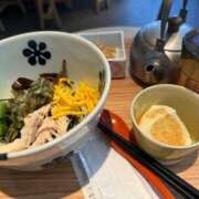 のあ お昼をお知らせします💁‍♂️ セレブクエスト-koshigaya-