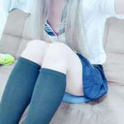 ヒメ日記 2025/08/01 09:30 投稿 りょうか 電車ごっこ