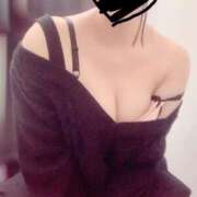 ヒメ日記 2025/04/03 10:22 投稿 須川かえで 全裸美女からのカゲキな誘惑