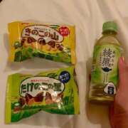 ヒメ日記 2025/07/22 21:22 投稿 須川かえで 全裸美女からのカゲキな誘惑