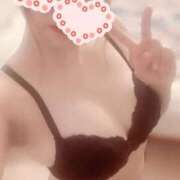 ヒメ日記 2025/08/12 15:22 投稿 須川かえで 全裸美女からのカゲキな誘惑