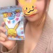 ヒメ日記 2025/12/27 13:22 投稿 須川かえで 全裸美女からのカゲキな誘惑