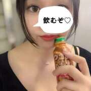 ヒメ日記 2026/07/04 00:08 投稿 須川かえで 全裸美女からのカゲキな誘惑