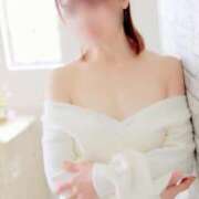 新人ひなの☆業界未経験 出勤します セレブ パラダイス