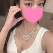 水沢　じゅり 昨日も事前完売本当にありがとう🩷 アムアージュ